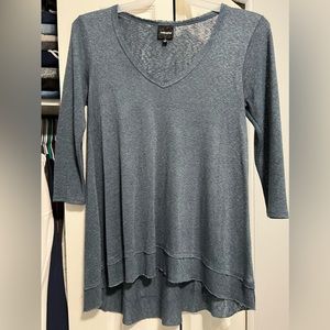 Three quarter sleeve, flowy top, size small
